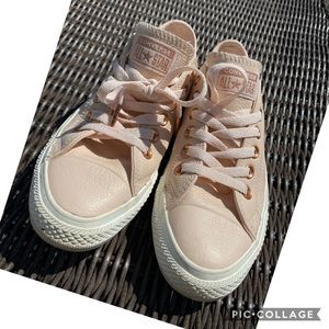 Converse All Star Low Leather Pastel Rose Sneakers
